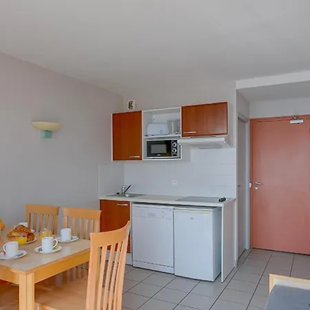 Aparthotel Vacanceole - De L'ocean 3*