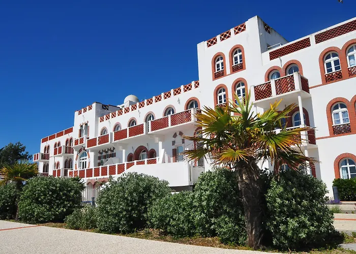 瓦肯奇奥勒 - 海洋公寓式酒店